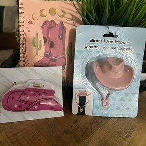 Pink Silicone Cowboy Hat Wine Stopper Set